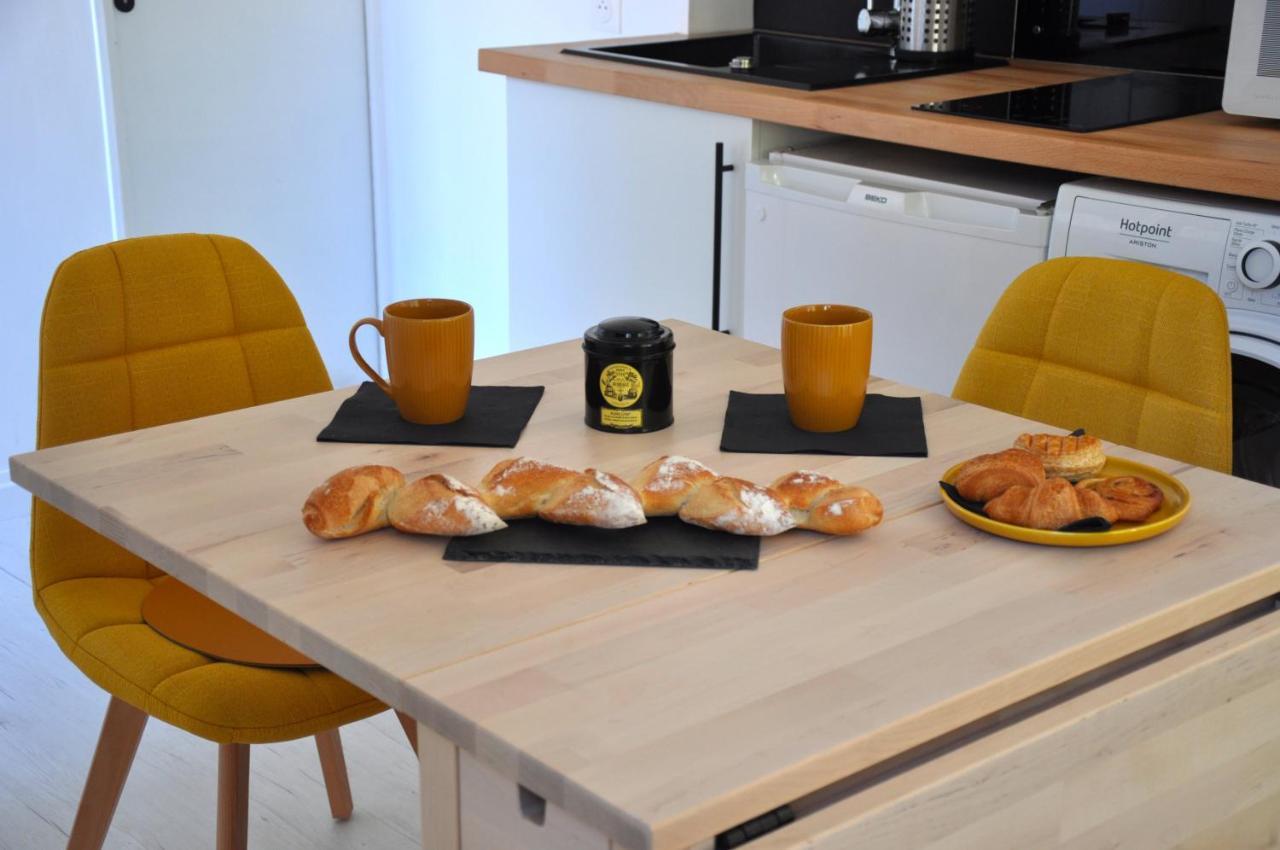 Studio Cosy - Le Chatelain Dieppe Bagian luar foto